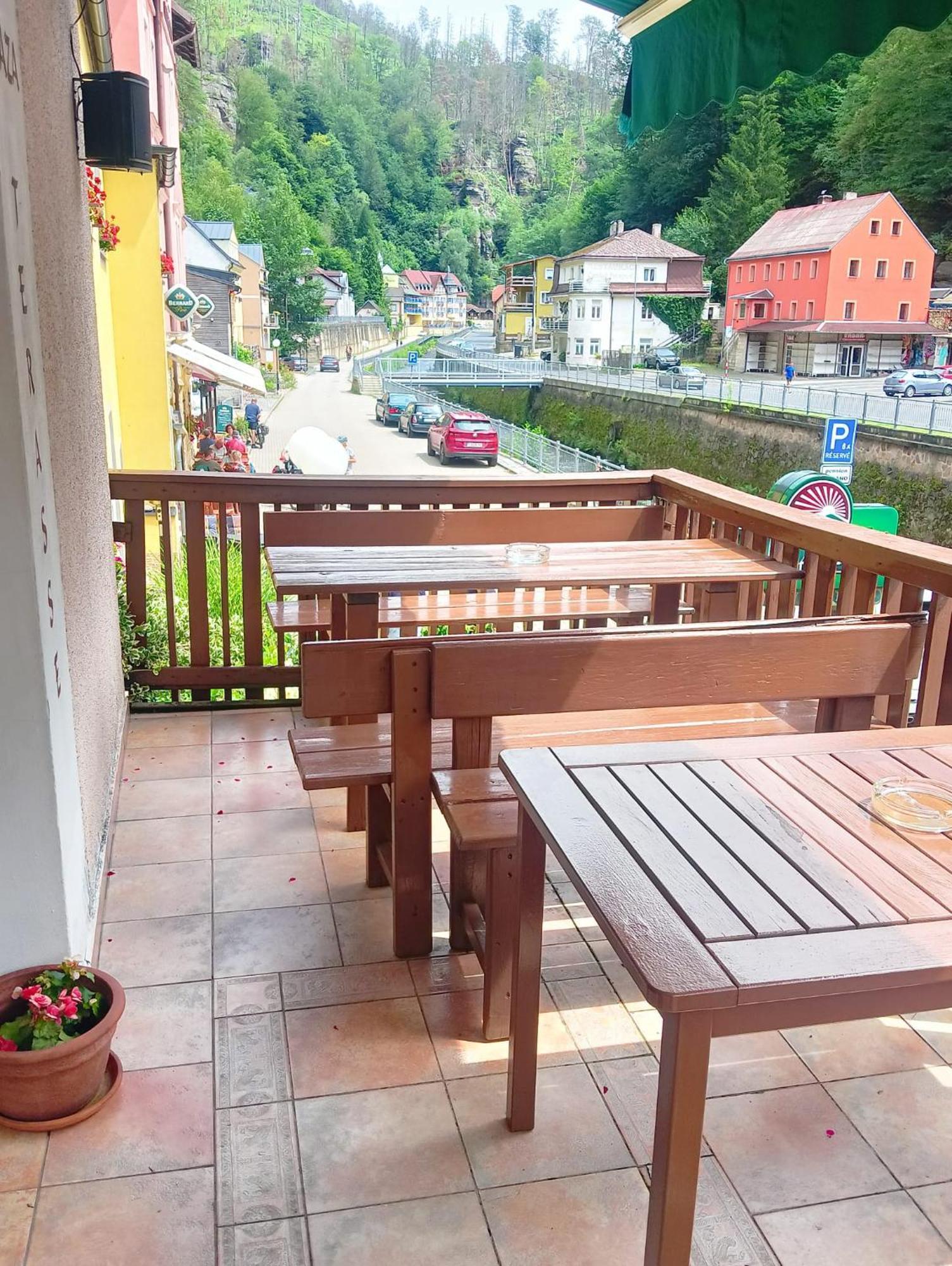 Penzion Oaza Hřensko Exteriör bild